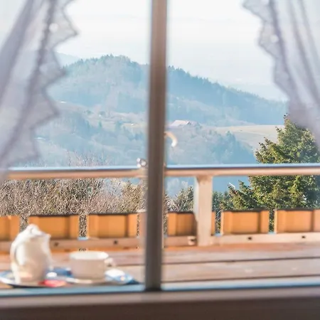 Daire Wilderer Stube - Helga