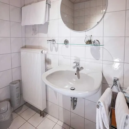 Daire Wilderer Stube - Helga Sasbachwalden